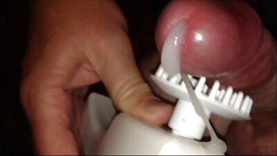 Бринета страсно издупчена од љубовник кој ги обожава нејзините стапала