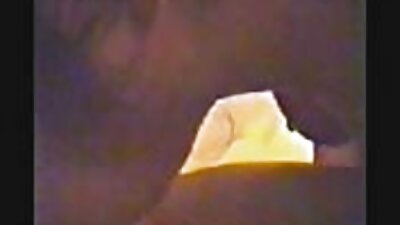 Витката бринета бебе добива удирање од постар љубовник